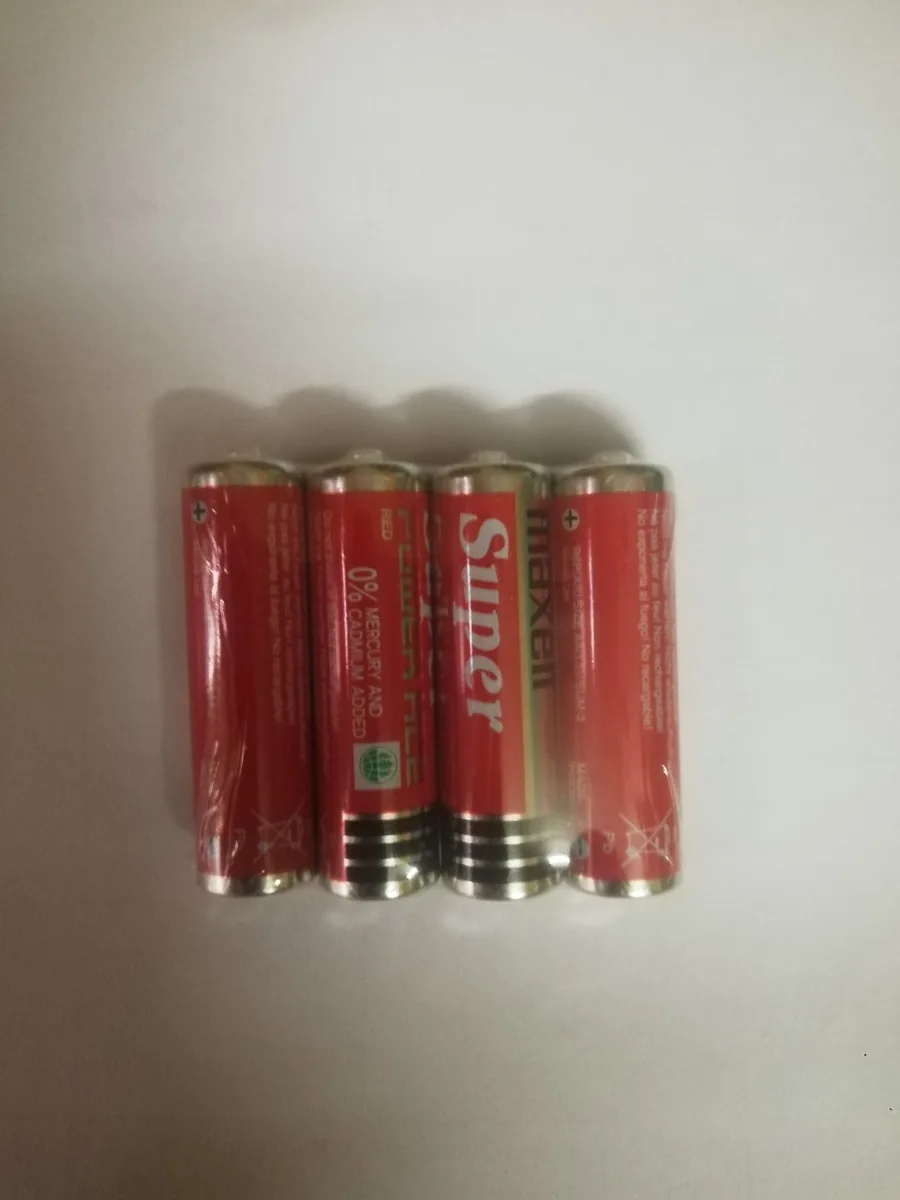 Pin aa maxell cacbon r6