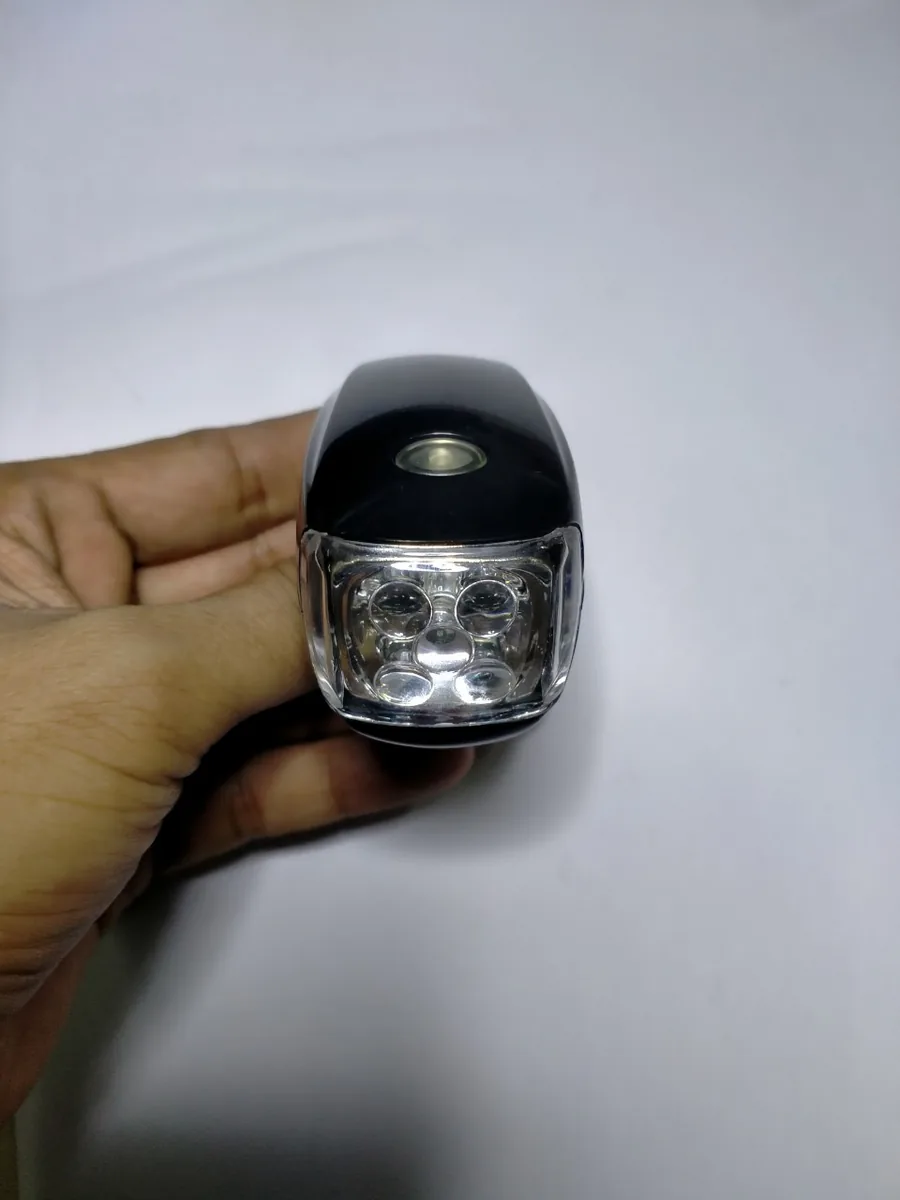 đèn pin xe đạp siêu sáng