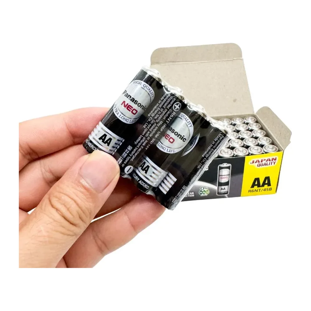 Pin AA Panasonic Neo Carbon gói 4 viên