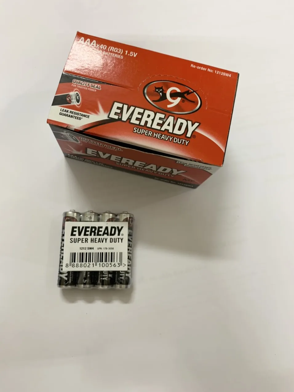 AAA Carbon Eveready