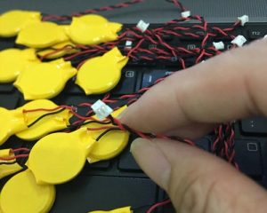 pin cmos may laptop