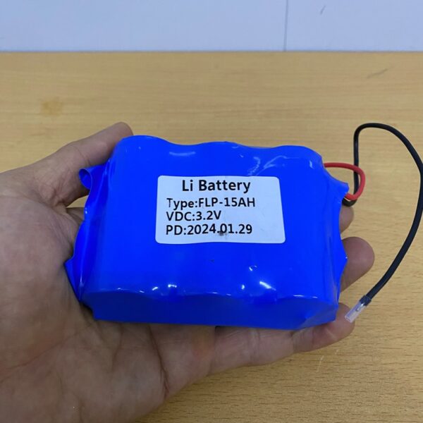 Pin sạc cho đèn pha và đèn đường năng lượng mặt trời Lifefo4 32650 3.2V 15.000mAh